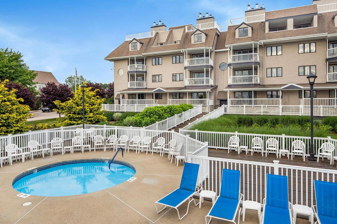 Wellington Resort Νιούπορτ Εξωτερικό φωτογραφία